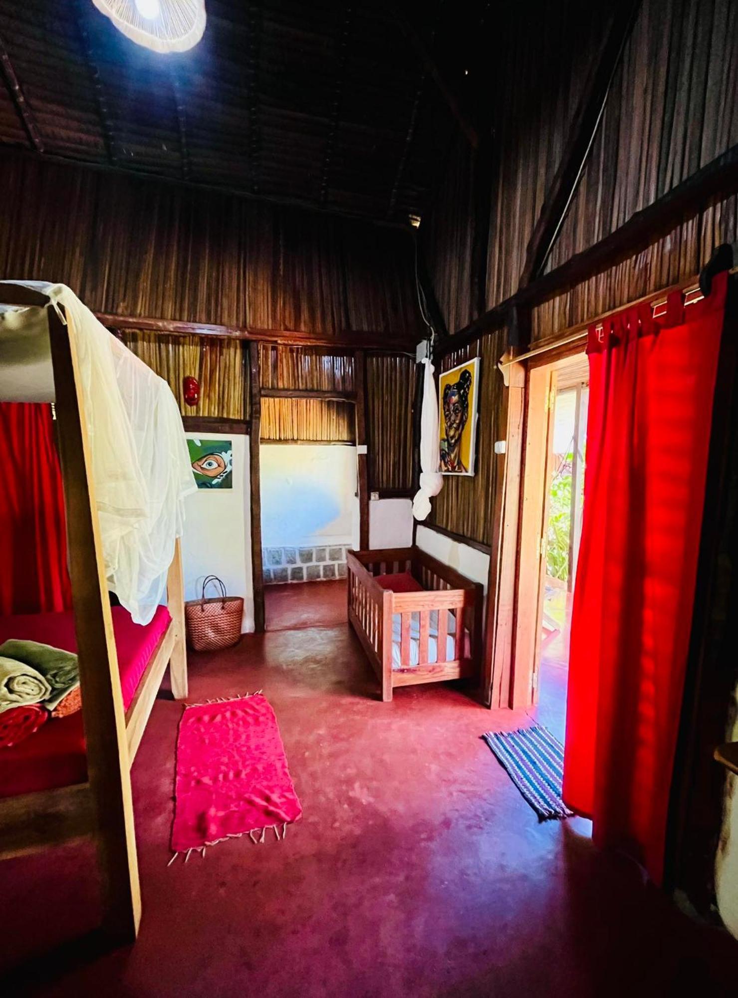 Tamarin Lodge Ampangorinana Zewnętrze zdjęcie